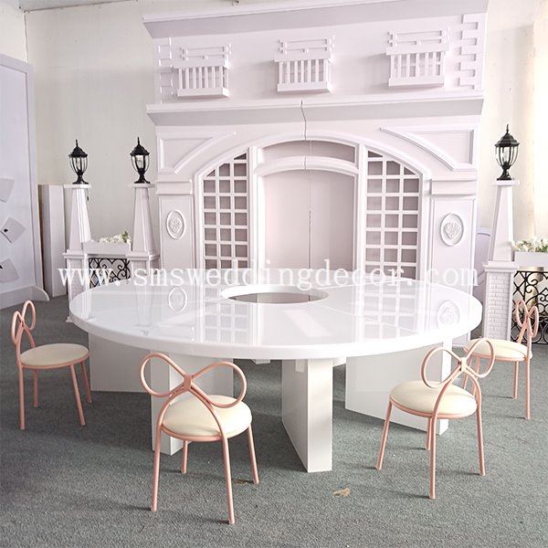 reception table for restaurant