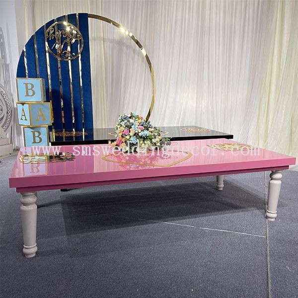 wedding banquet table