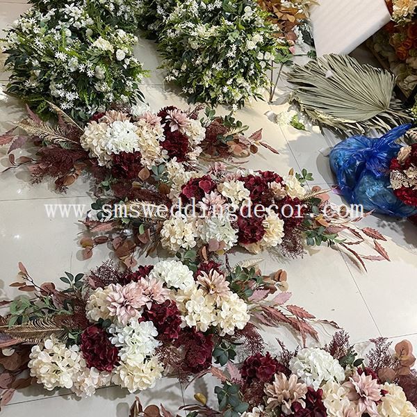 arch floral arrangements