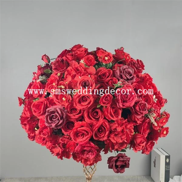 red rose balls