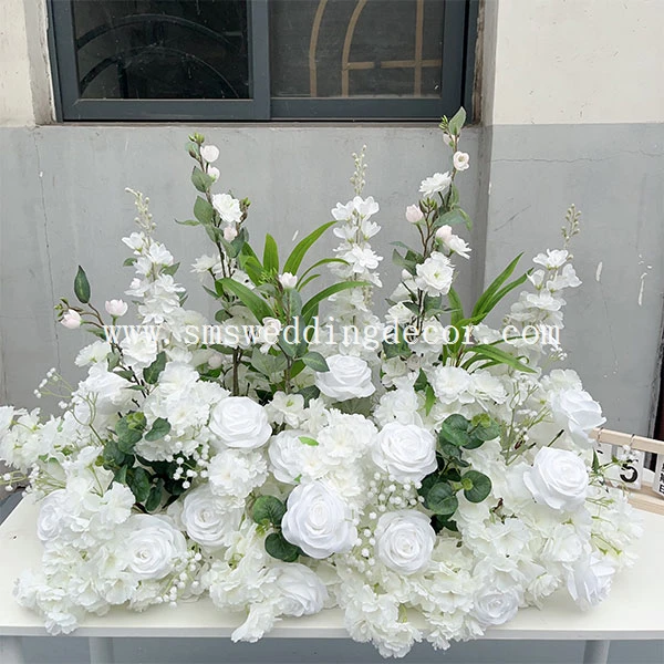 white and green wedding flower arrangements